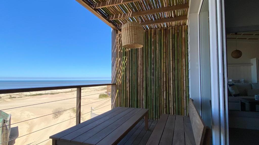 Ojos De La Viuda Lägenhet Punta Del Diablo Exteriör bild